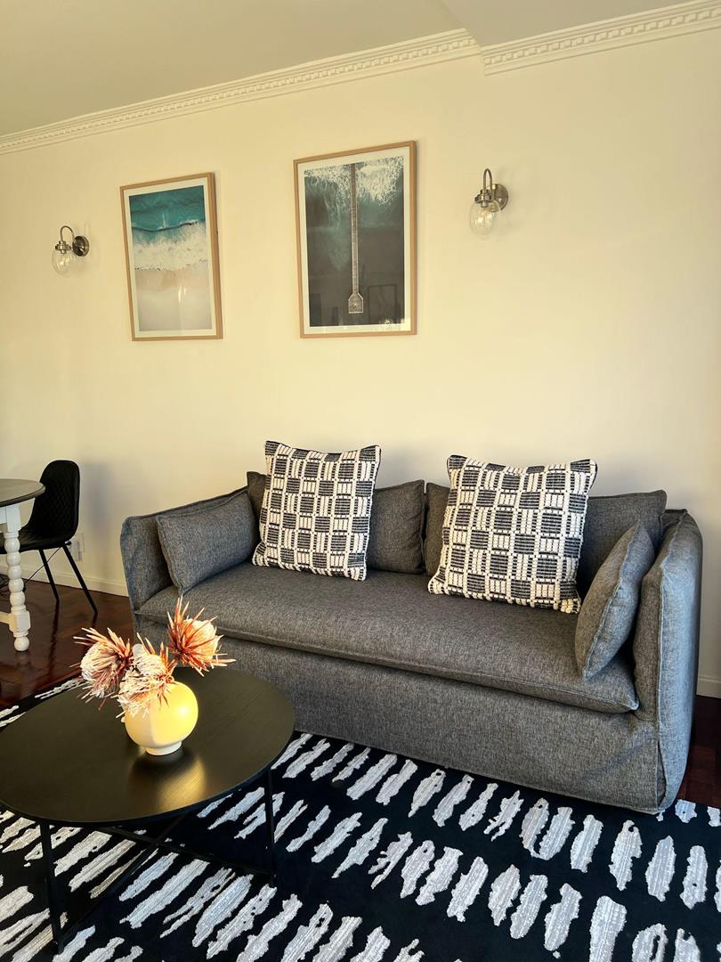 To Let 1 Bedroom Property for Rent in Sea Point Western Cape